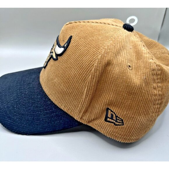 Chicago Bulls Hat Cap Snap Back Men One Size Tan NBA Basketball New Era Corduroy - Picture 4 of 8